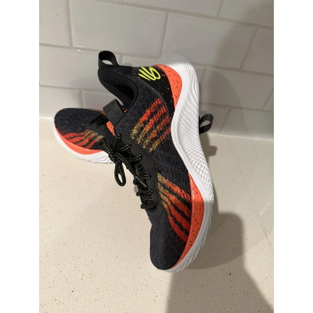Under Armour product pair